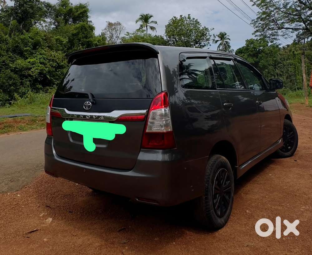 Toyota Innova Diesel 2012