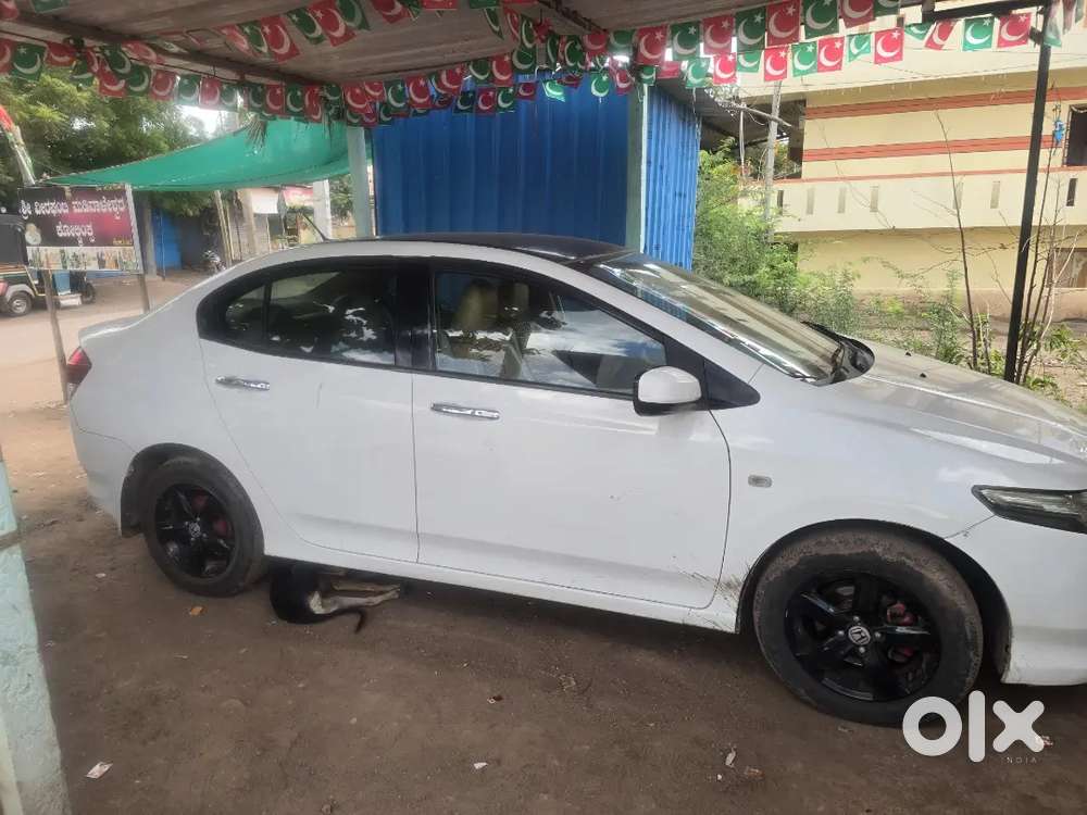 Honda City 2011 Manual Petrol Second Owner