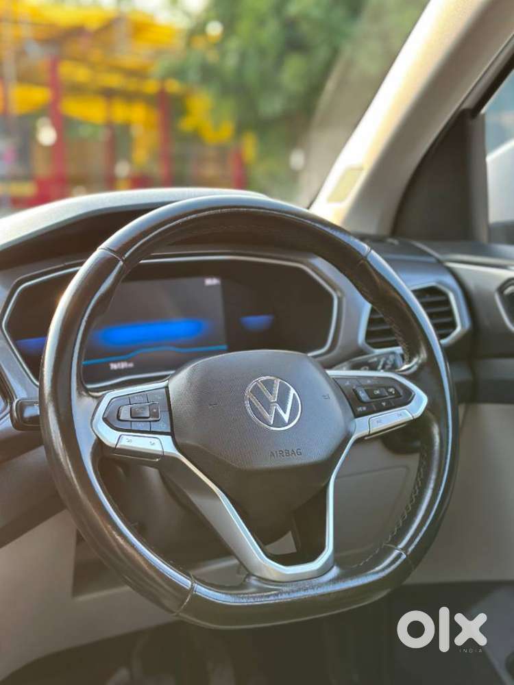 Volkswagen Taigun 1.0 Tsi Topline At, 2022, Petrol