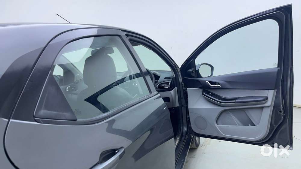 Tata Tiago 1.2 Revotron Xz Plus, 2021, Petrol