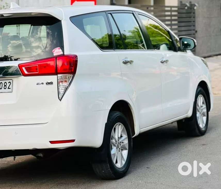 Toyota Innova Crysta [2020-ongoing] 2.4 Vx 7 Str, 2019, Diesel