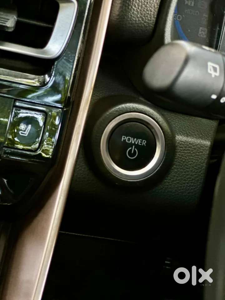 Maruti Suzuki Invicto Alpha Plus 7str, 2023, Petrol