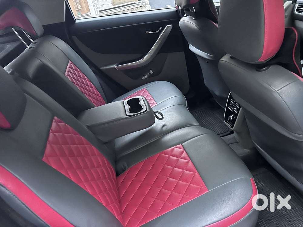 Tata Nexon 1.2 Revotron Xza Plus (l), 2019, Petrol