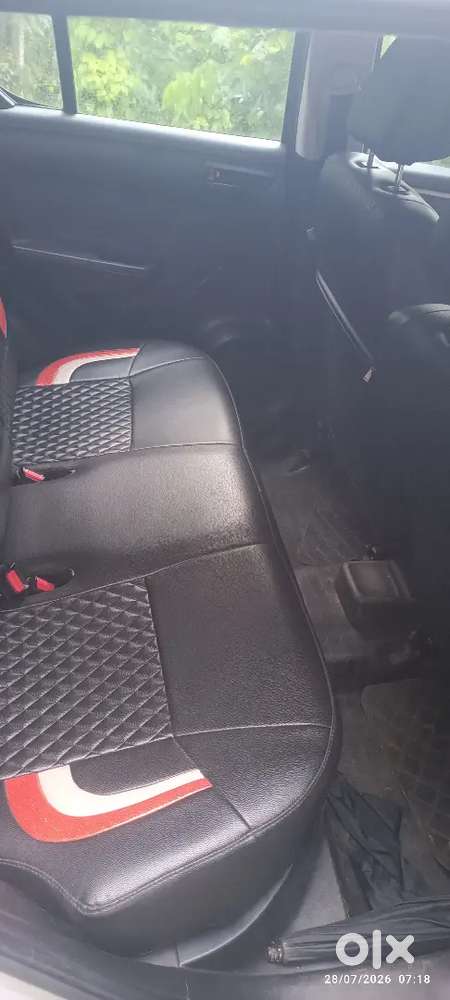 Maruti Suzuki Swift 2017 Lxi Petrol Manual