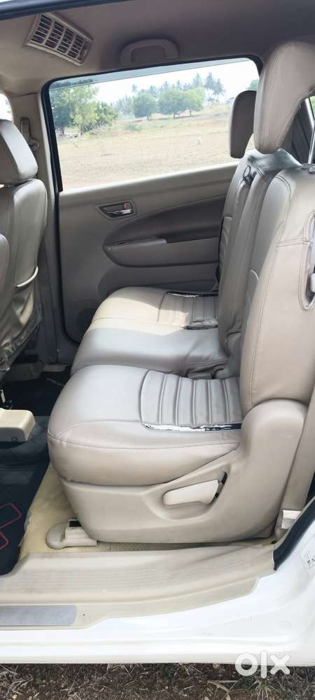 Maruti Suzuki Ertiga Shvs Zdi, 2017, Diesel