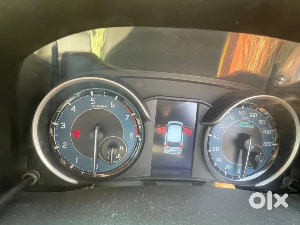 Maruti Suzuki Ertiga 2024 Cng & Hybrids 5555 Km Driven