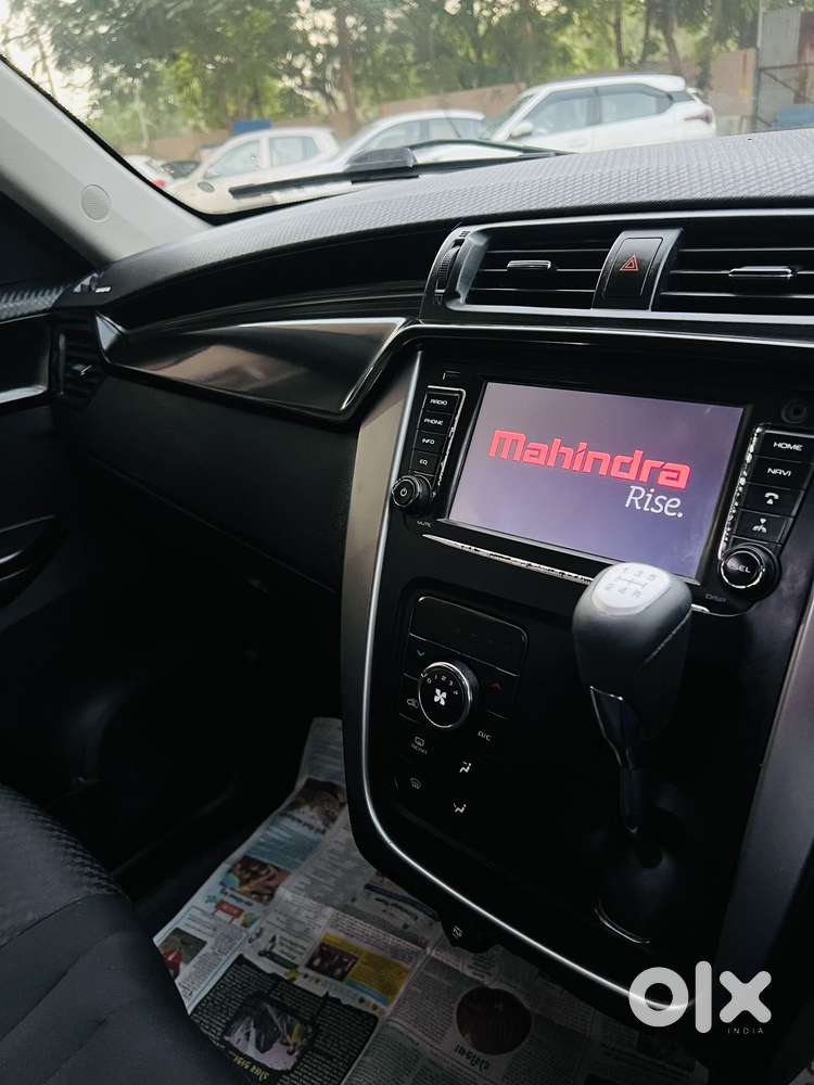 Mahindra Kuv 100 D75 K8 Dual Tone, 2019, Diesel