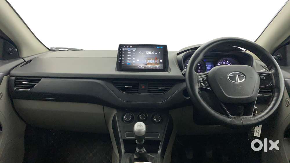 Tata Nexon 1.2 Revotron Xe, 2018, Petrol