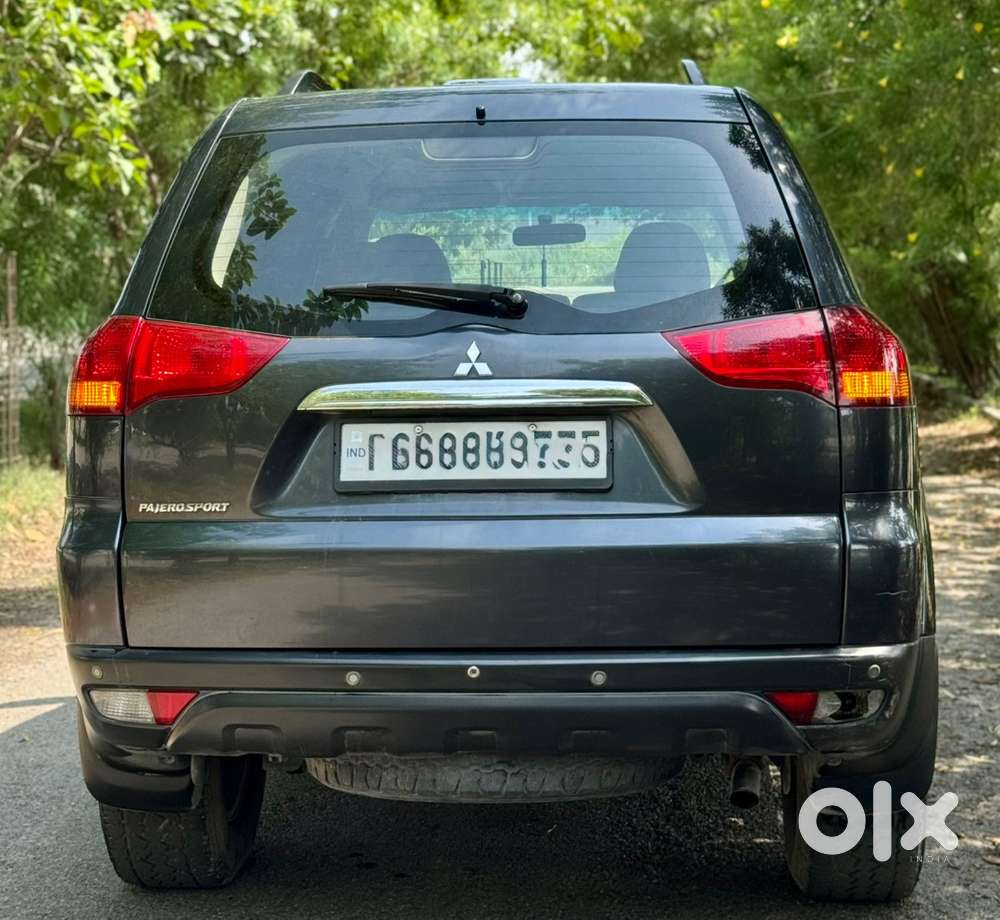 Mitsubishi Pajero Sport 2013