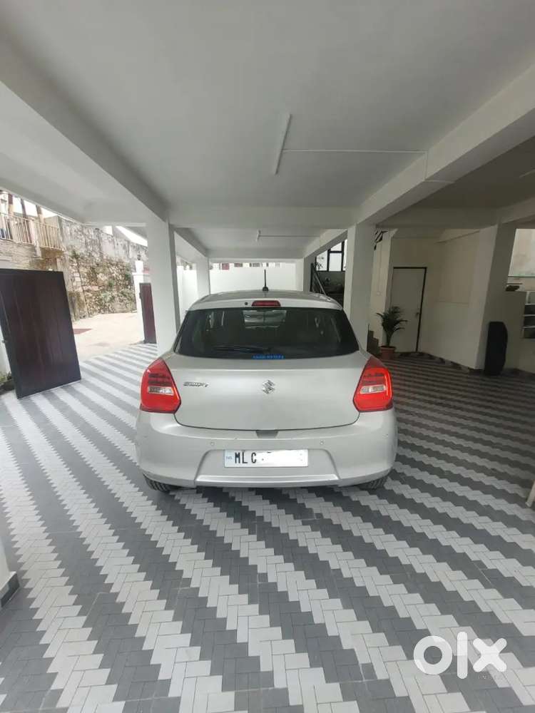 Silver 2018 Maruti Suzuki Swift