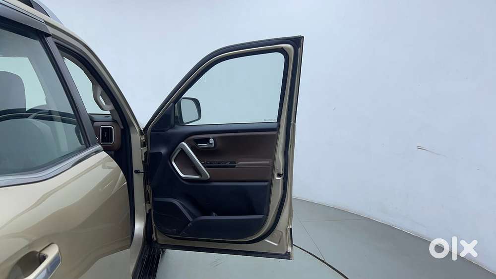Mahindra Scorpio N Z8 L Petrol At 6 Str, 2022, Petrol