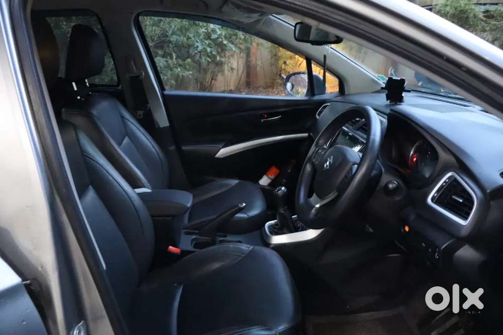 Maruti Suzuki S-cross 2016 Alpha Diesel Manual