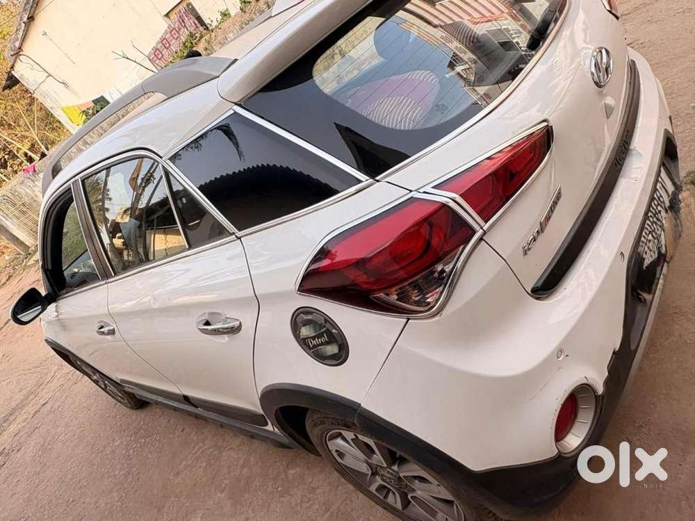 Hyundai I20 Active 2018 Petrol Well Maintained