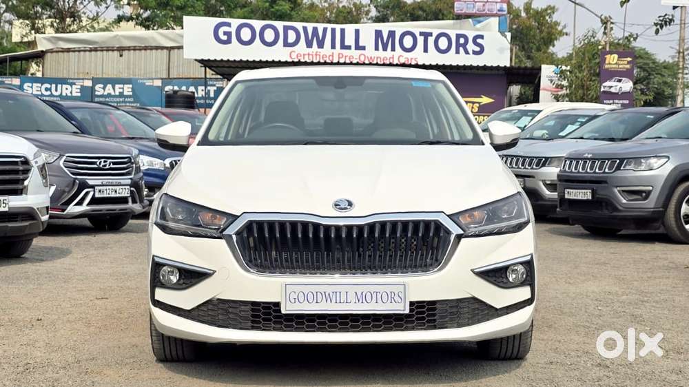 Skoda Slavia 1.5 Tsi Style At, 2023, Petrol