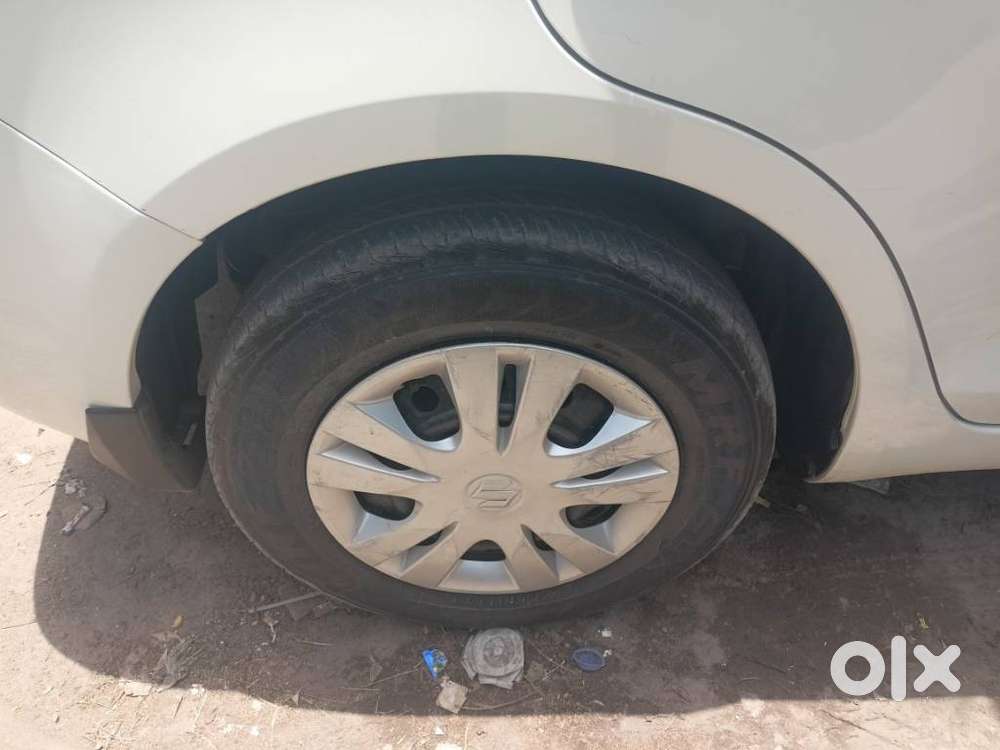 Maruti Suzuki Dzire 1.2 Vxi, 2012, Petrol