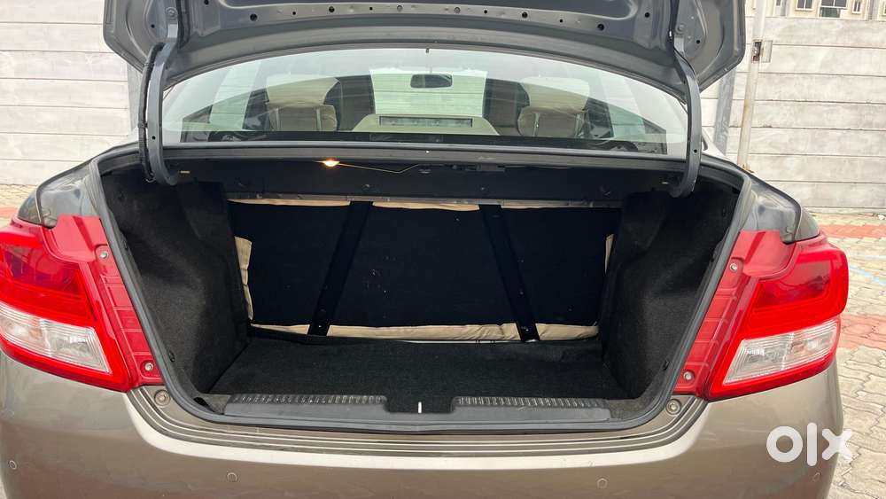 Maruti Suzuki Swift Dzire Zxi + Amt, 2020, Petrol