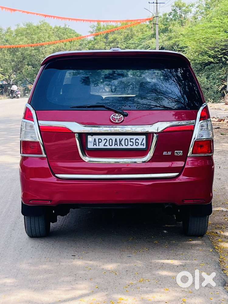 Toyota Innova, 2011, Diesel