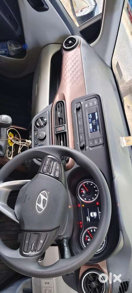 Hyundai Aura 2025 Cng & Hybrids 20000 Km Driven