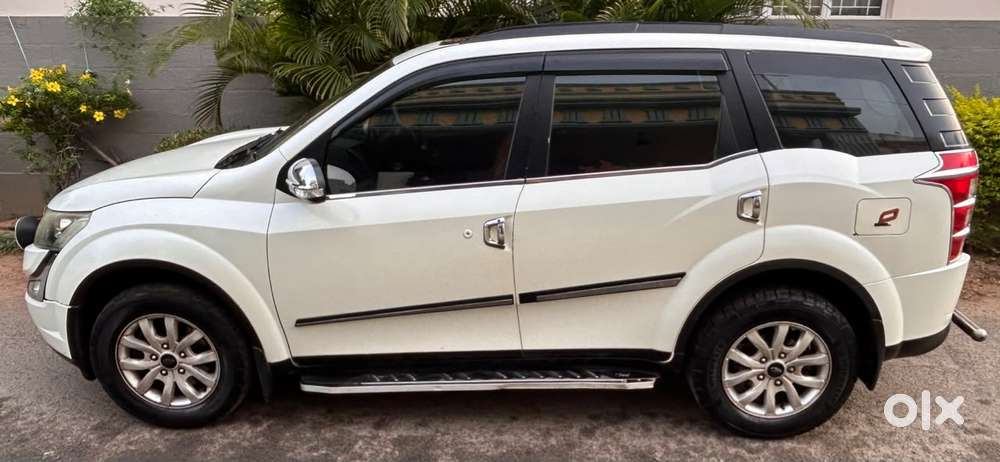 Mahindra Xuv500 2.2 W10 Sportz Edition Mt, 2016, Diesel