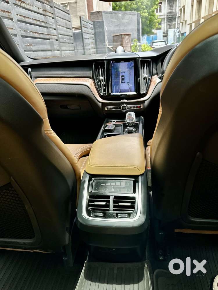 Volvo Xc60 Inscription, 2023, Petrol
