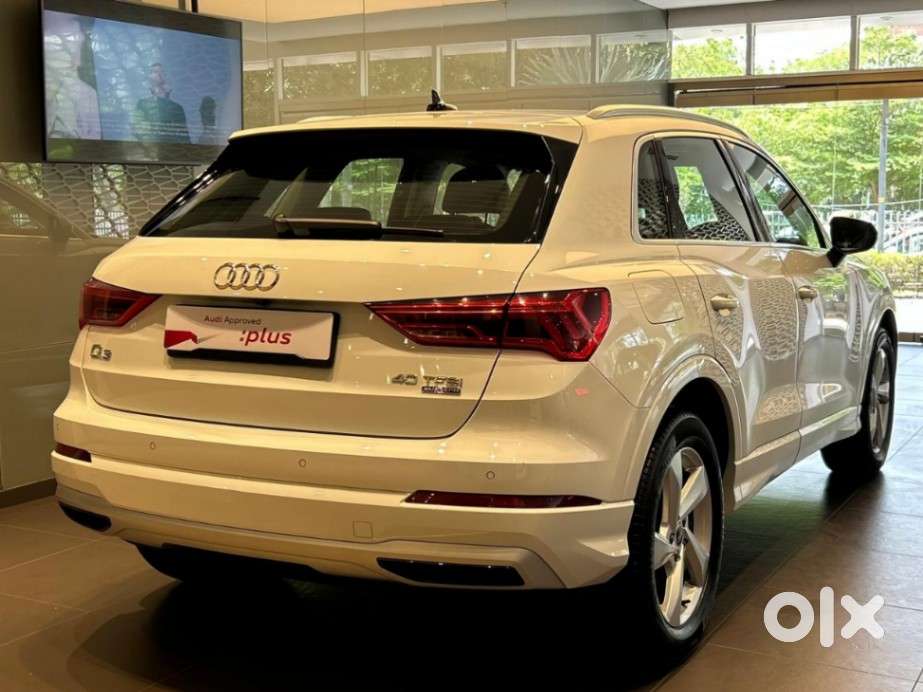 Audi Q3 40 Tfsi Premium Plus, 2022, Petrol