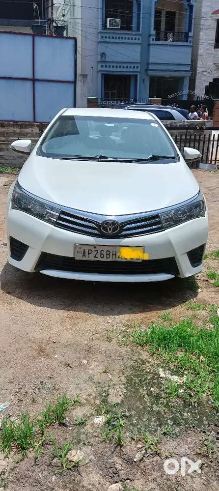 Toyota Corolla Altis 2016