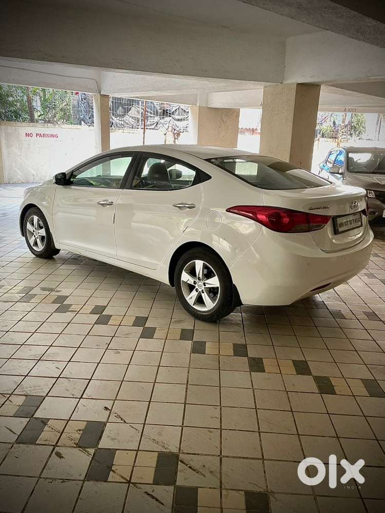 Hyundai Elantra Petrol 2013