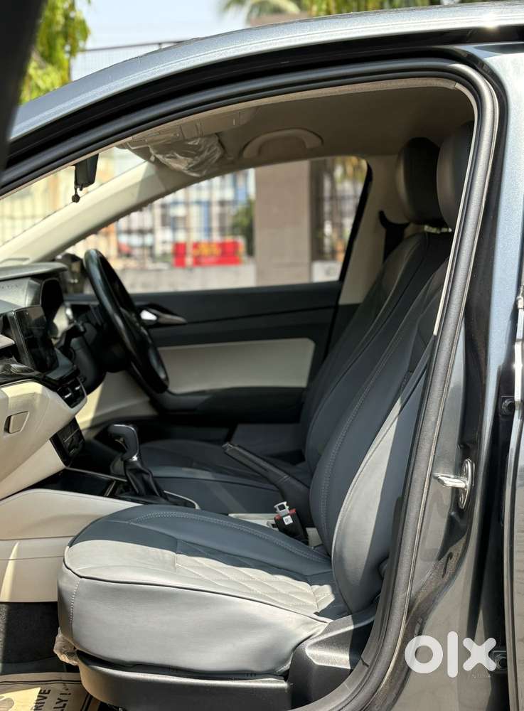 Skoda Slavia Ambition 1.0l Tsi At, 2022, Petrol