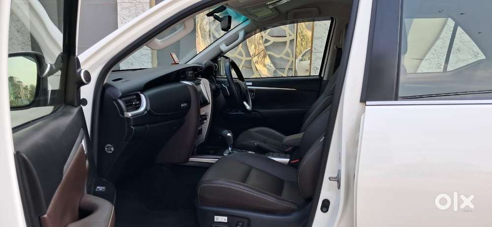 Toyota Fortuner 4x2 At 2.8 Diesel, 2020, Diesel