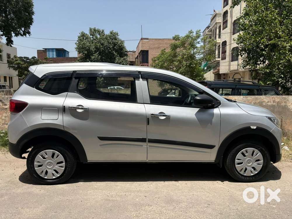 Renault Triber Petrol 2021