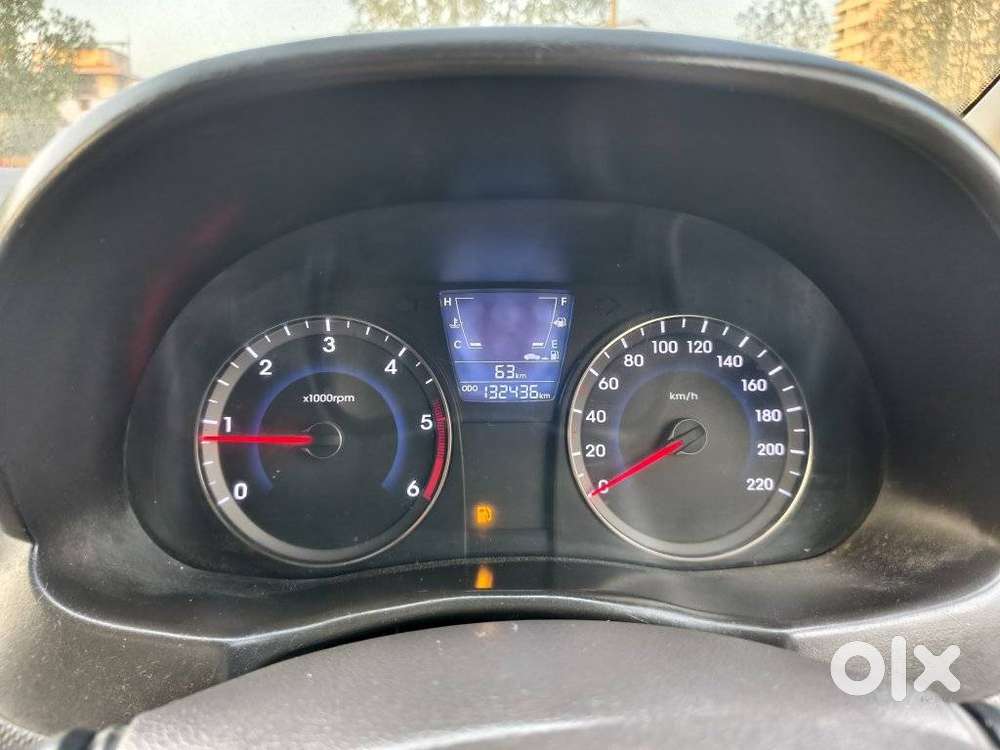 Hyundai Verna 2015-2016 1.6 Crdi Sx, 2012, Diesel