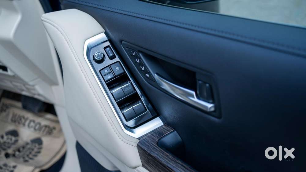 Toyota Land Cruiser 3.3 Zx Diesel, 2023, Diesel