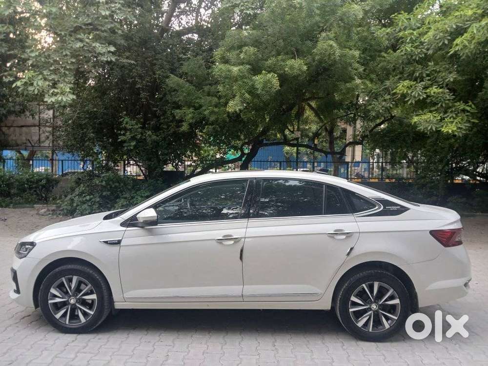 Skoda Slavia Anniversary Edition 1.5l Tsi Dsg, 2023, Petrol