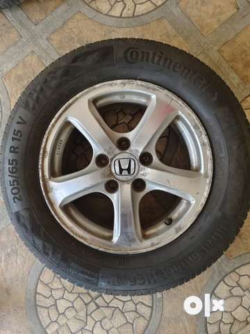 Honda civic deals spare parts olx