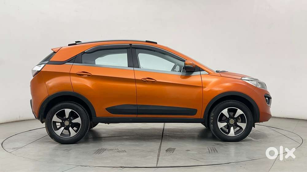 Tata Nexon 1.2 Revotron Xza Plus (l), 2019, Petrol