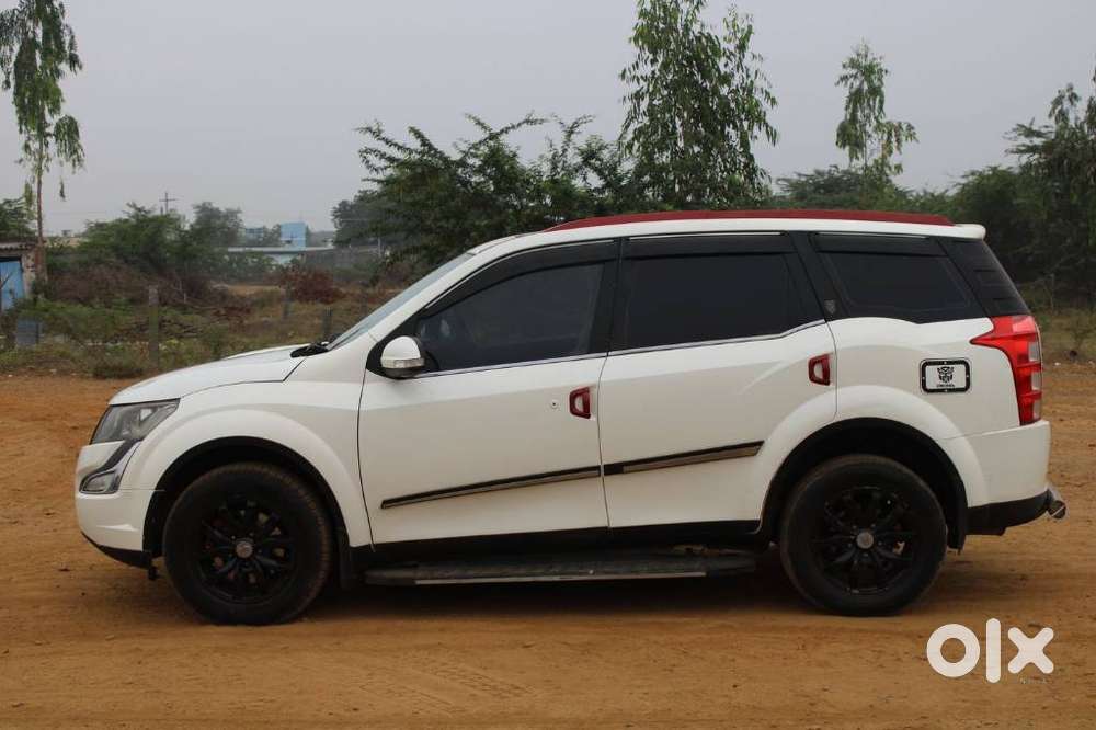 Mahindra Xuv500 2.2 W10 Sportz Edition Mt, 2017, Diesel