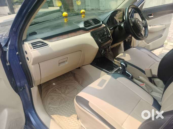 Maruti Suzuki Dzire 1.2 Vxi Amt, 2017, Petrol