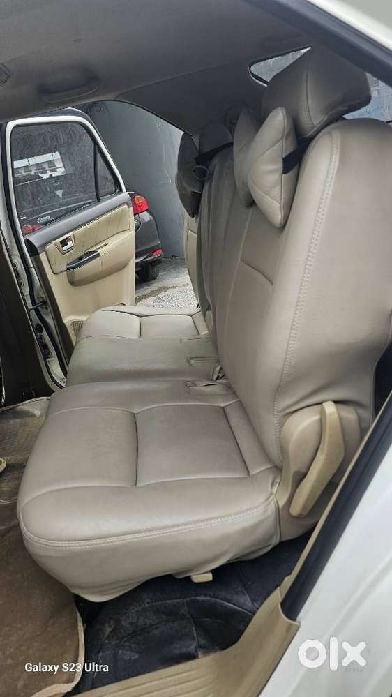 Toyota Fortuner 3.0 4x2 Mt, 2013