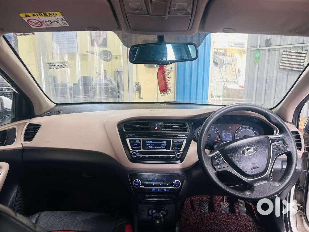 Hyundai I20 Sportz Plus, 2016, Petrol