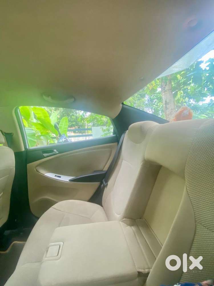 2011 Hyundai Verna Petrol  Excellent Condition  100198 Km