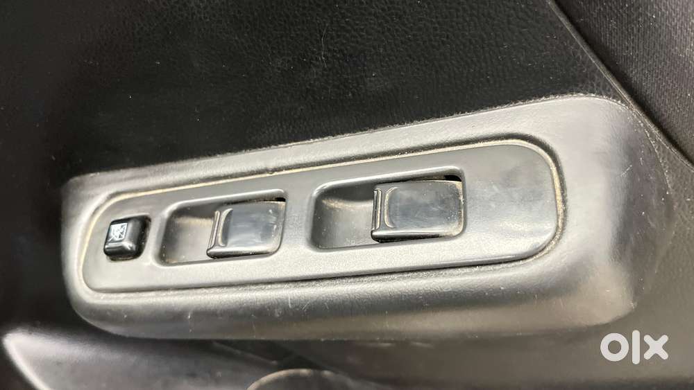 Maruti Suzuki Swift Lxi 2018, 2019, Petrol