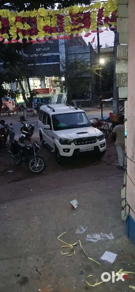 Mahindra Scorpio 2013 Diesel 150000 Km Driven