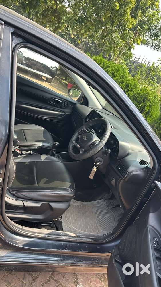 Hyundai I20 Sportz 1.2 Mt, 2023, Petrol