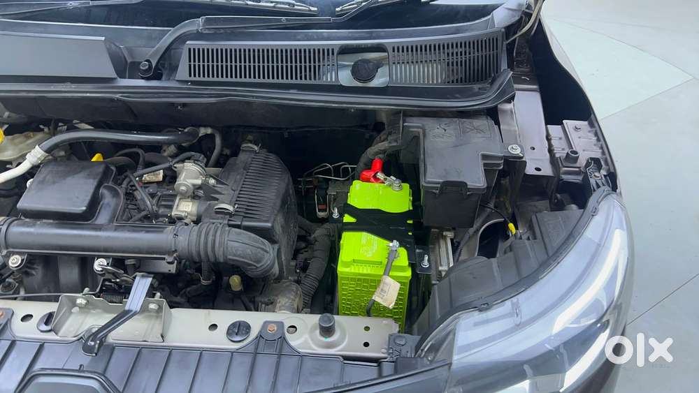Renault Triber Rxz Easy-r Amt, 2024, Petrol