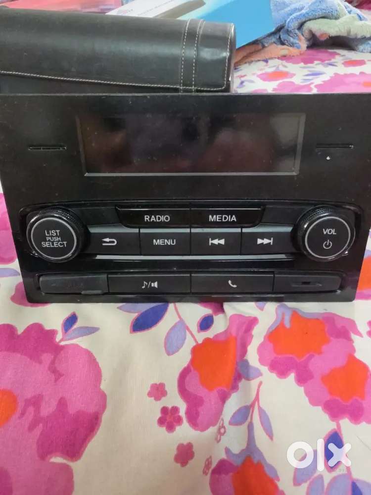 Genuine Honda Amaze Original Music System &ndash; 2018