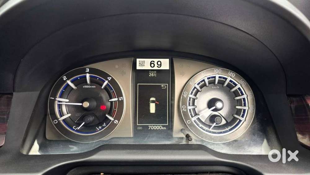 Toyota Innova Crysta 2.4 V, 2017, Diesel