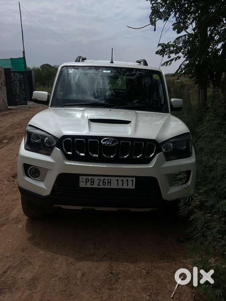 Mahindra Scorpio Classic 2021