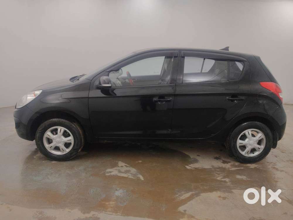 Hyundai I20 Sportz 1.2 Bs-iv, 2012, Petrol