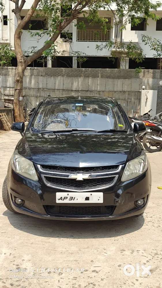 Chevrolet Sail U-va 2013 Diesel 137000 Km Driven