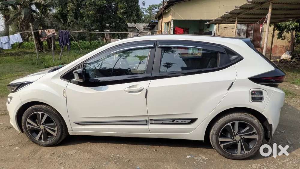 Tata Altroz 2021 Petrol 64000 Km Driven...good Condition..